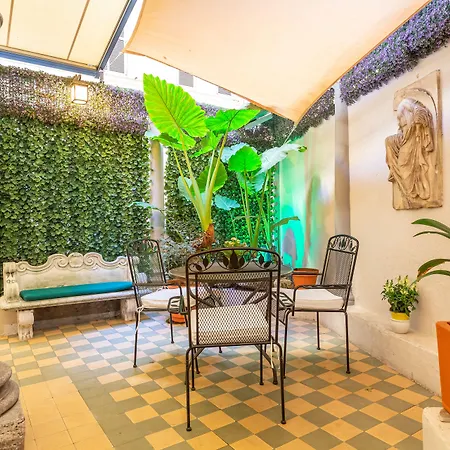 Medici Hotel 3*