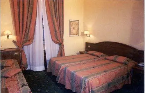 Medici Hotel 3*